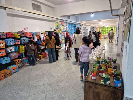 نمایشگاه هنرهای تجسمی کودکستان شاپرک